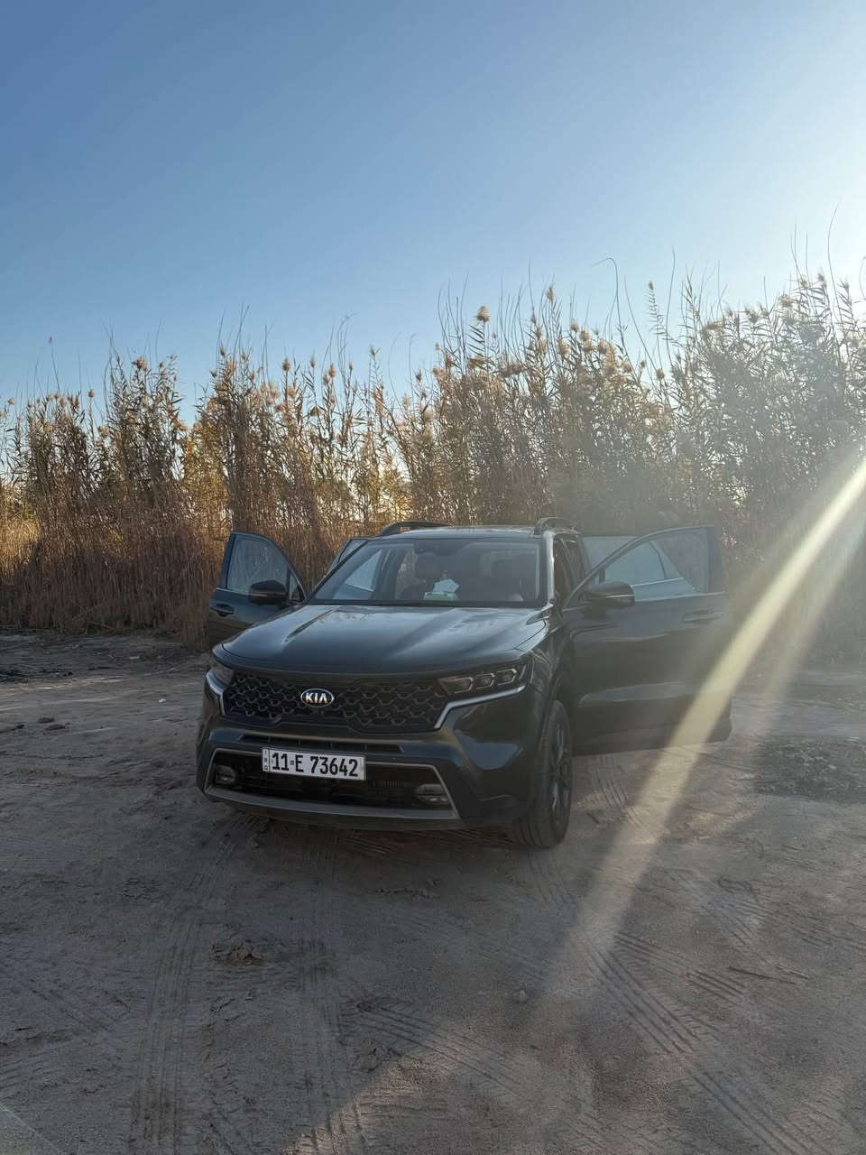 السلام عليكم 

للبيع كيا سورنتو sx  برستيج 2021 وارد امريكي

السعر  $220 وبيه مجال بسيط 

فول 1/1.  بنوراما

مقاعد جلد  VIB ملكي منفصل

محرك 4 سلندر توربو 

موديل 2021

رقم بغداد وبسمي السيارة

المواصفات

عدادات شاشة دجتل

-داخل جلد مطعم بصاج

-كشن امامي كهرباء

-تدفئة المقاعد الامامية

-شحن هاتف واير ليس

-نقاط عمياء

• 4 رادارات

ويل 20 بلاك توب

-حساسات خلفية

حساسات جانبية

-تحديد مسار

-قيادة ذاتية

-صندوك كهرباء

بصمة تشغيل وابواب

نظام ترحيب خارجي عند الاقتراب من السيارة

بك لايت لد

4 انظمة قيادة سبورت سمارت ايكو كومفورت

وقوف تلقائي خلفي

وقوف تلقائي امامي

وقوف تلقائي جانبي

سايد بريك بصمة

اوتو هولد وقوف ذاتي لفترات قصيرة

تبريد منفصل مناخي

نظام قفل الابواب والزجاج لحماية الاطفال

نظام نزول المنحدرات

نظام ملاحة GPS

كامرات 4 كامرات مع 360

لايت زينون 4 عدسات LED

تشغيل عن بعد

شاشة Apple Car play
واندرويد اوتو 

الانارة الداخلية LED

مثبت السرعة Cruise

المودات والأوامر الصوتية

فحص أنظمة السيارة

حساسات ضغط اطارات

مقود جلد حياكة

تبريد شاشة

‏  ABS نظام مانع الانزلاق

شارة في المرايا الجانبية

١٠ مخارج منفذ الطاقة

ا  Bluetooth / USB

مرقمة بغداد

صورة رقم الشاصي بلمنشور 

السيارة خير من الله 

مكاني كربلاء طويريج   

للتواصل  
                                                                  
                                                                                                                              *********** كربلاء, العراق
