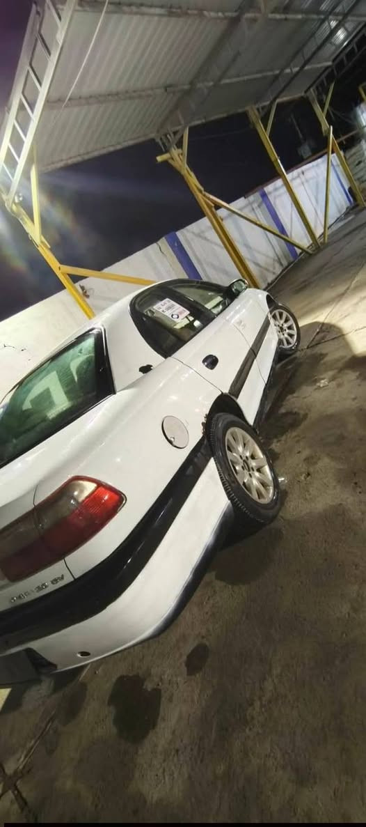 السلام عليكم ورحمة الله وبركاتة
للبيع
اوبل بزون 
كير اومحرك بطه3000
السياره جاهزه من كلشي 
بس اتعوز شراي 
العنوان صلاح الدين بيجي 
السعر 20$ اوبيها مجال
***********
