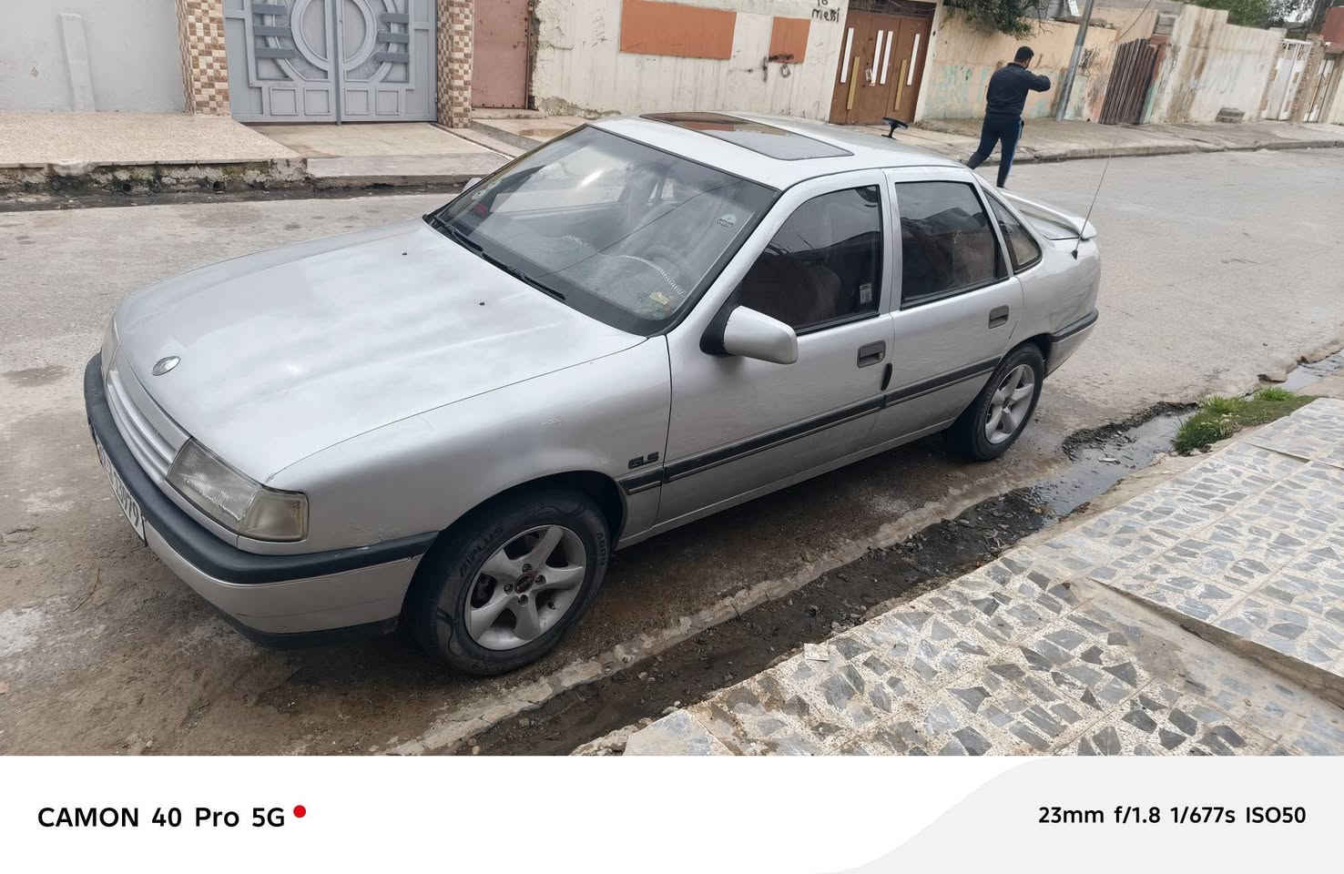 سلام عليكم فكتره للبيع موديل ٩١ شرعي موجود شرط تحويل السعر ٤٨ العنوان موصل الستفصار ***********
