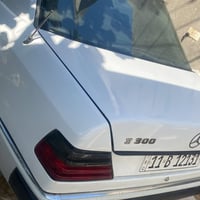 مارسدس دب حلوة سيارة ومرتبة موديل 86 مشروع وطني بغداد بأسمي مكينه 2500...