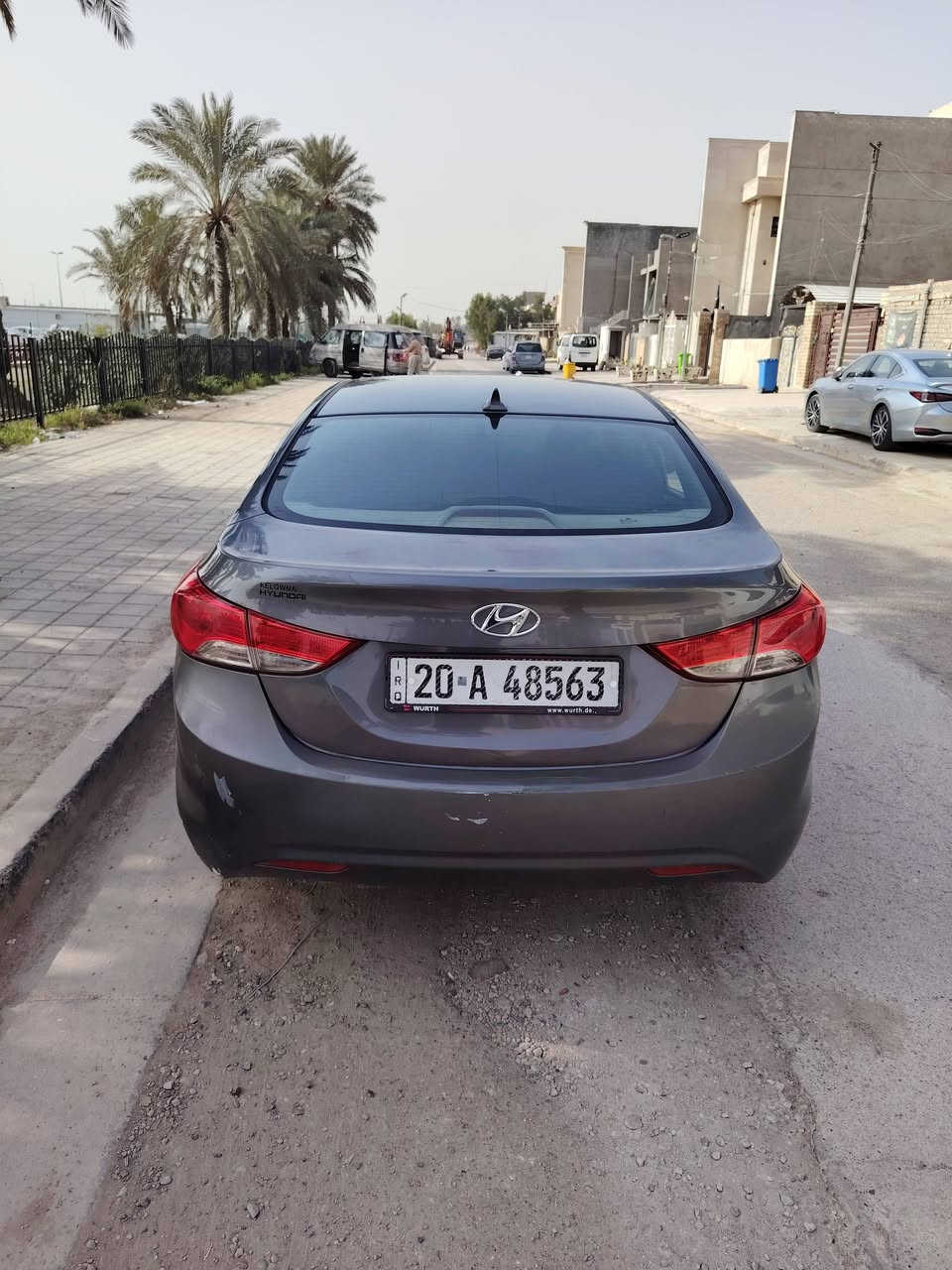 إلنترا 2012 أمريكي حادثها بابين عكس السايق كير مكينة مكفول سيارة مرتبة نضيفة خير من الله السعر ٨٥ بيع سريع *********** بغداد الشعب
