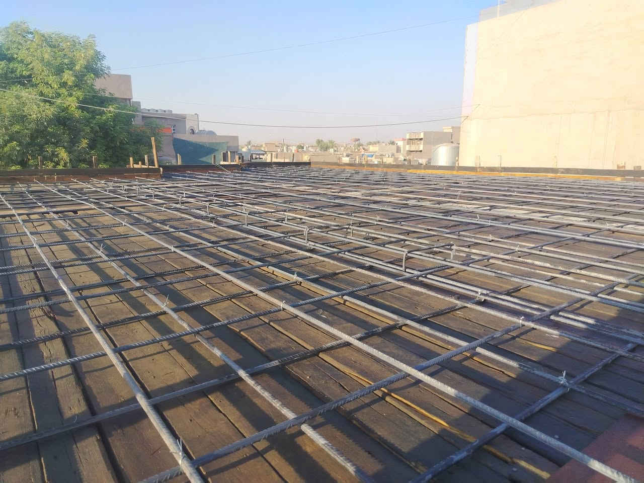 بفضل الله تعالى
عملنا داخل كركوك وبسعار مناسبة
شعندك بخدمتك 
أساس _ رباط _ سقف _ واجهة ديكورات 
أتفضل خاص 
او اتصل *********** متوفر واتساب.!
