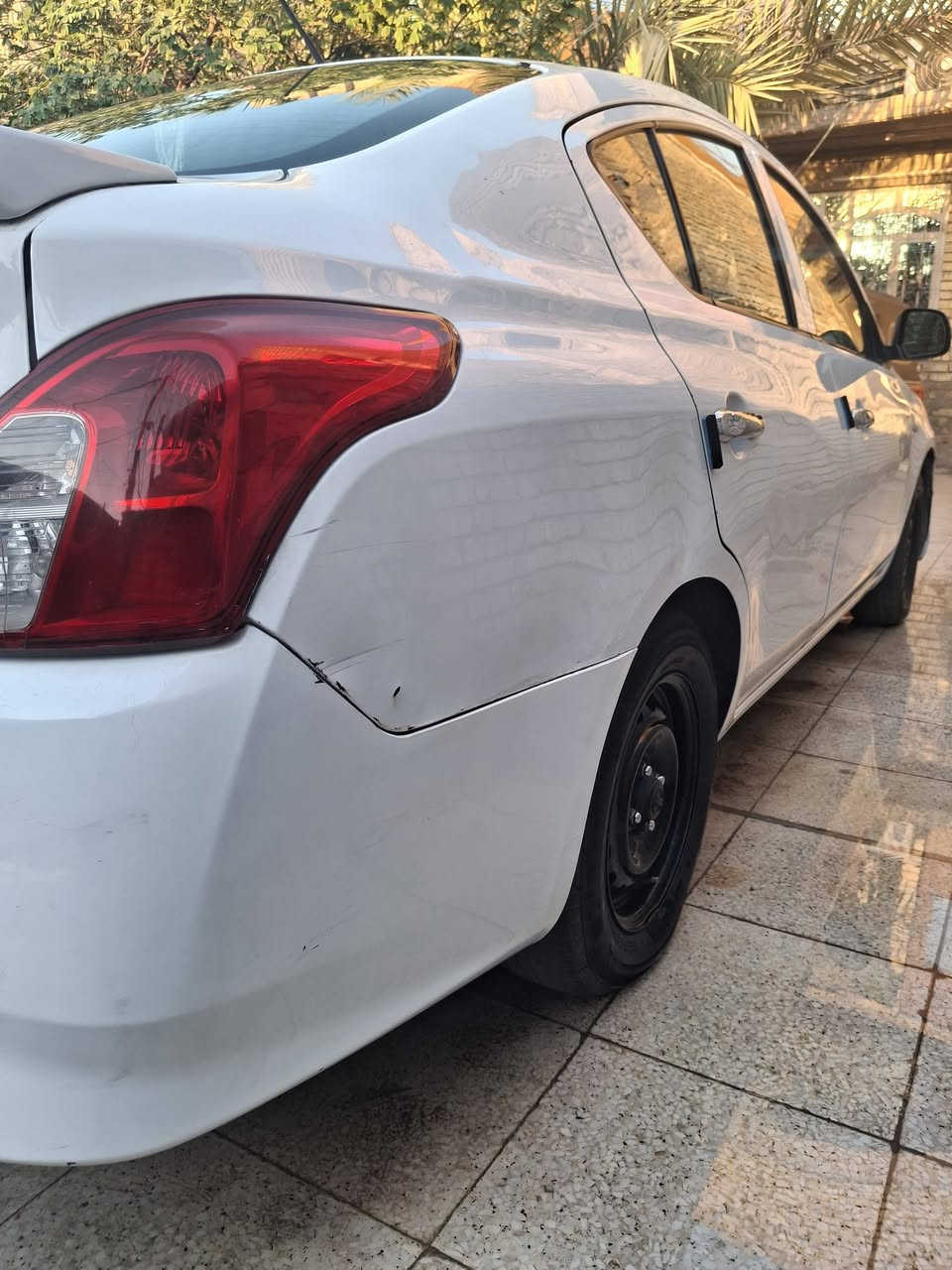 السلام عليكم نسيان سني هندي٢٠٢٠ رقم بغداد باسمي تحويل شوكت متريد 
 للبيع مكفوله من الضربه بيها طخات مثل ما موضح بالمنشور السعر ٩٨ وبيها مجال حك الجيه مكاني زعفرانيه غير متواجد عالفيس ***********
