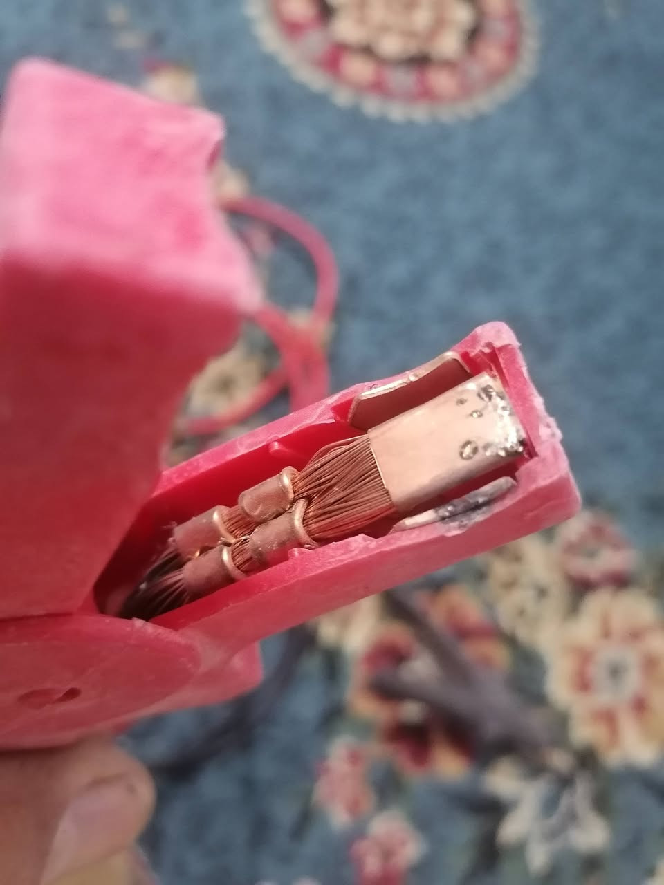 جطلات الماني طول تك الواحد 3 متر *********** واتساب توصيل موجود
