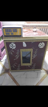 فقاسة مستعمله • فول اوتماتيك • ١٣٠ بيضة