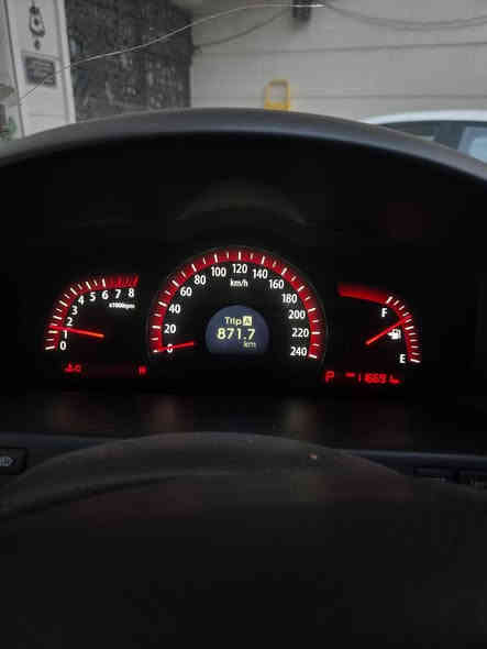 فول مواصفات 1/1 اعلى فئة بالموهافي

مهافي 2011
المواصفات : 
١- محرك ٦ سلندر 3.8 

٢- تشغيل بصمة (متوفرة بصمتين مال الشركة) 
فول تحكم ستيرن
3 لايت زينون بلادي 
زراگات على اللايتات الامامية 
٥- كشنات امامية كهرباء + ذاكرة تخزين 

٦- تبريد وتدفئة كشنات 

٧- كشنات جلد  

٨- + حساسات خلفية + كاميرا 

٩- فتحة سقف سلايت روف 

١٠- مري جانبية شفط + قلابة عند الرجوع للخلف 

١١- مراية وسطية تعتيم اوتو +شاشة الكامرة الخلفية

١٢- ثلاجة بالتجوة الجانبية

١٣- جنطة شفط 

١٤- انارة داخلية بالابواب 

١٥- فور ويل دفع رباعي

١٦- بصمة 

١٧- تبريد ثلج 

صارلها عندي 11 سنة و السيارةماشيه 116 الف

السعر  140 
للاتصال *********** 
مكان السيارة
بغداد الزعفرانية
