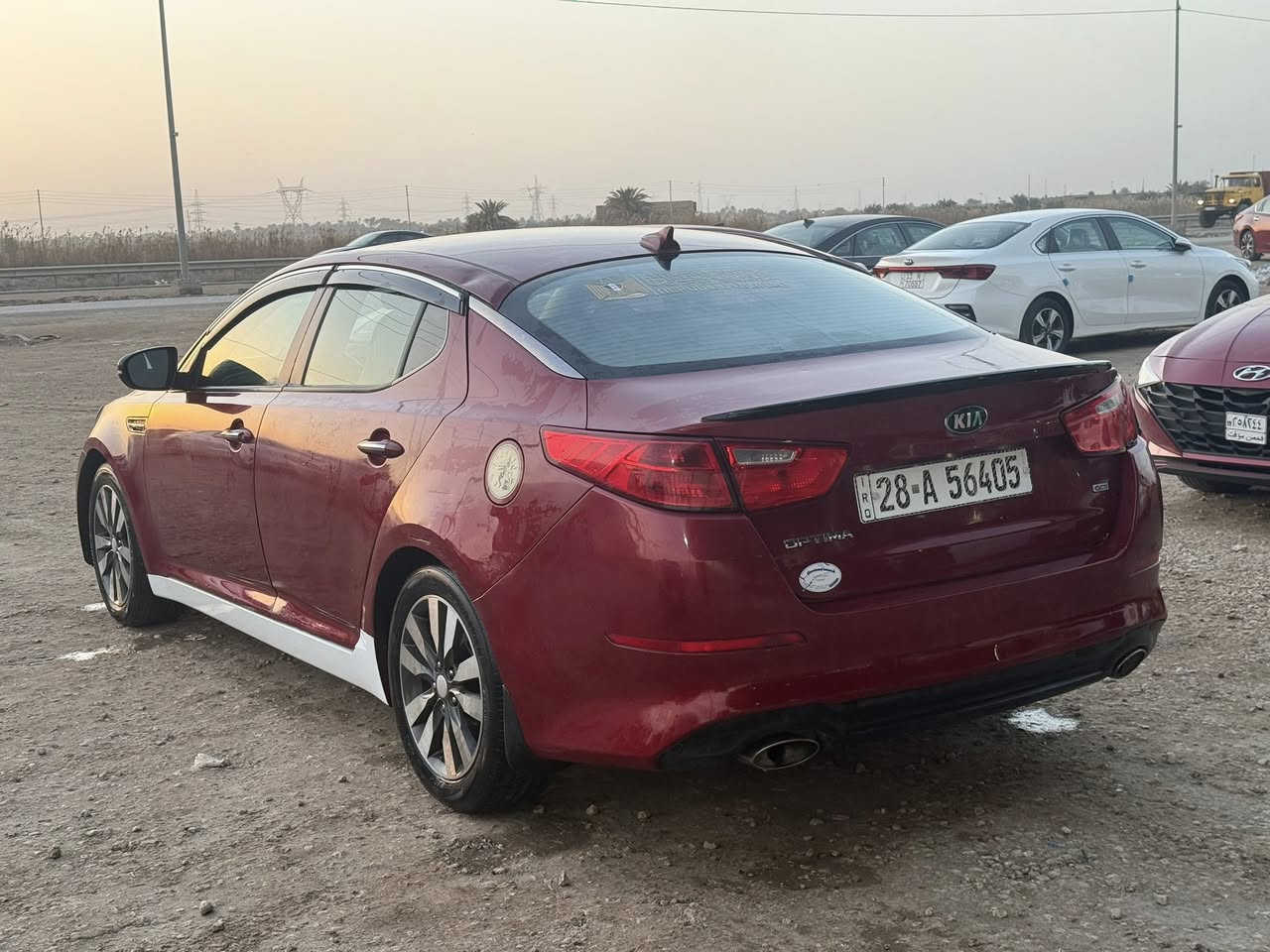 أوبتيما 2015
مواصفات نص فول شاشه كامره محرك 2400
بيه رشات صبغ قطعتين 
موجوده معرض ابداع وعلان المثنى الرميثه  
السعر 115 
تليفون ***********
