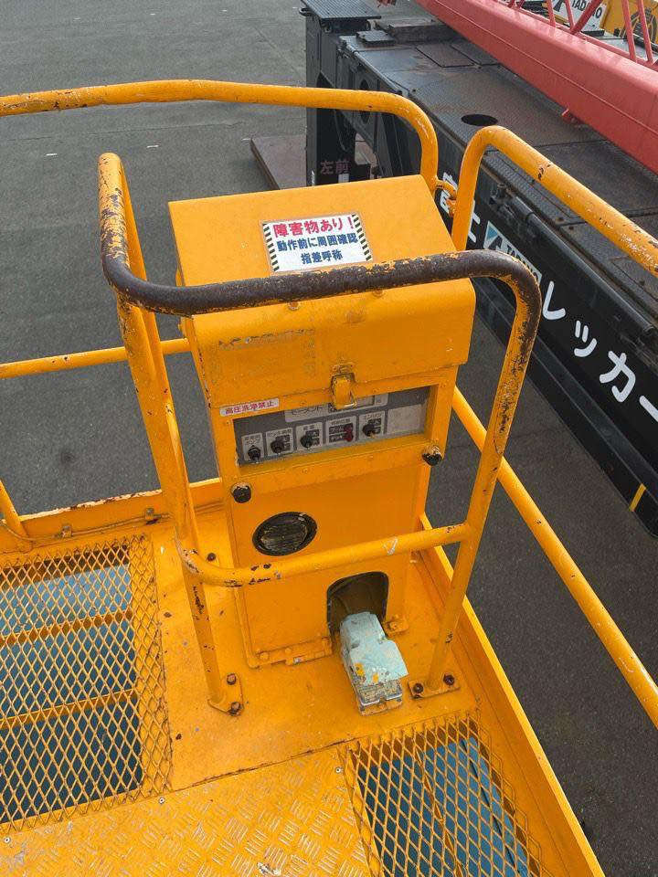 اللهم صل على محمد وال محمد. باسكت. 17 متر. كادانو. ام الشاشات. فول سيفتي. سياره كرتون. مرقم. ه تحويل فوري. يم. زعيم البصره. الموديل 2010. رقم الهاتف***********
