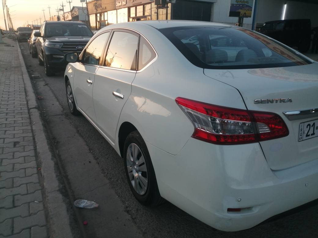 سيارة للبيع نيسان سنترا ابيض خليجي موديل ٢٠١٤ رقم سليمانية سنويه ورقم جديد بيها صبغ هلال جاملغ خلفي بيها تعديل بارد باب خلفي وجاملغ امامي سكن تعديل ١٠سم محرك ١٦  مامفتوح لاصرف ولابخار كير اوتوماتيك مامفتوح /
مواصفات 
1_قطعتين تبريد مركزي
2_ABS
3_حساس خلفي
4 _كير اوتوماتيك
السعر 104 $بيها مجال للشراي 

الشراي يتصل على الرقم *********** مامتواجد
 على الفيس كركوك, العراق
