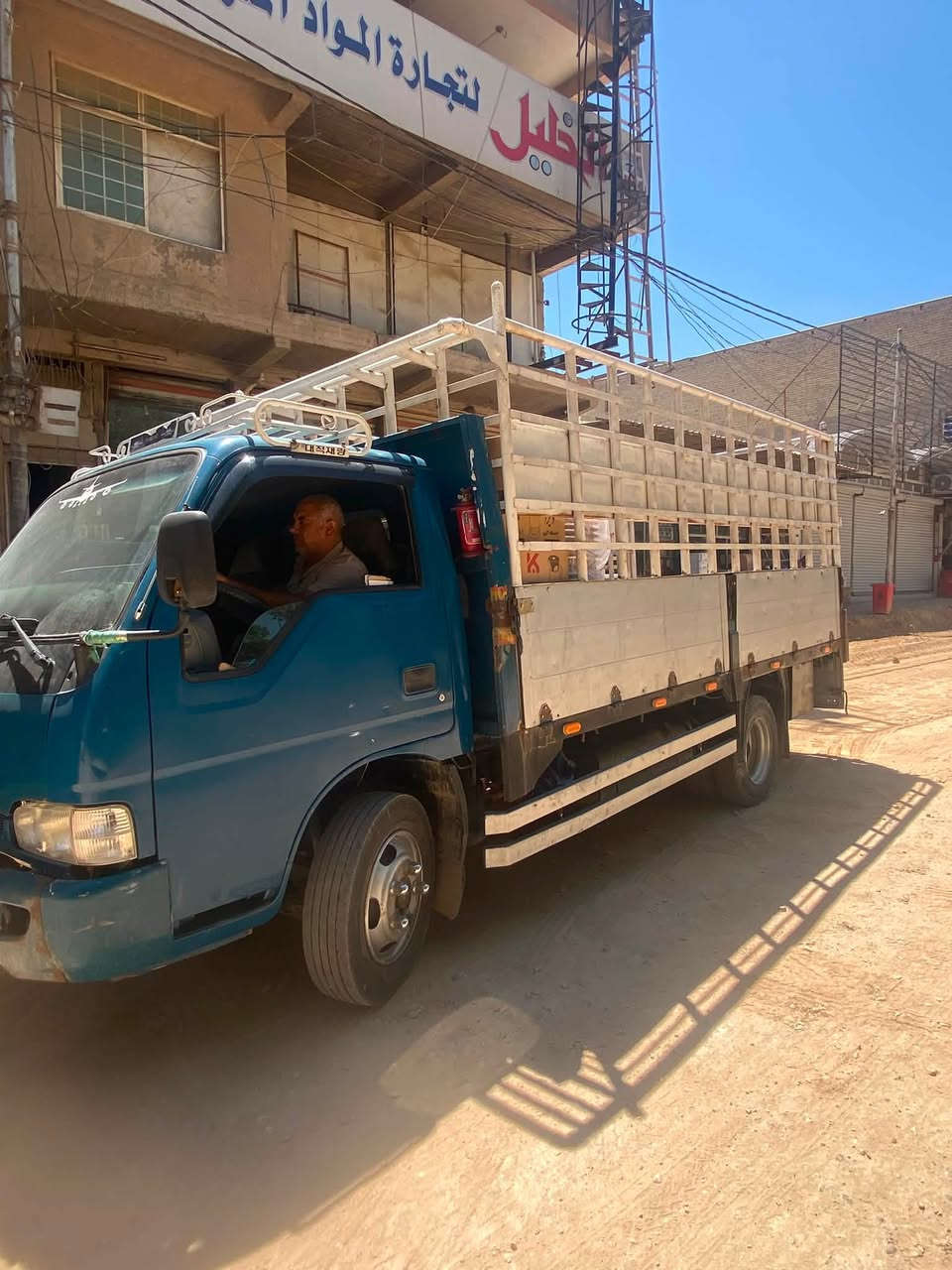 فونتيرا كنتر للبيع مديل 99
‭***********‬مكلف بل نشر عنوان بابل
