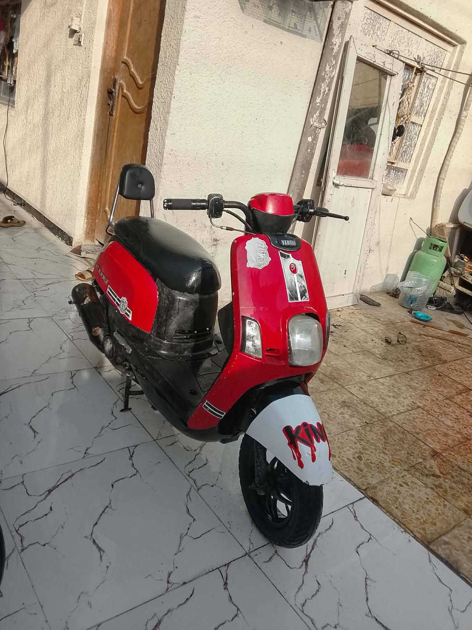 سلام عليكم دراجه بوليسي ياماها كابريته
سعر 350قفل عوزها تجفيت وجوزه
كابريته جديده تايرات جدد عقل رياضي
ما بيها نقص
لاستفسار خاص


**إذا كنت صاحب هذا الإعلان وتريد حذفه لأي سبب، رجاءا أرسل رسالة إلى الدعم الفني**