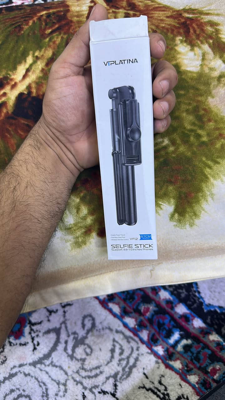 تفاليس
متواجد واتساب 
***********
