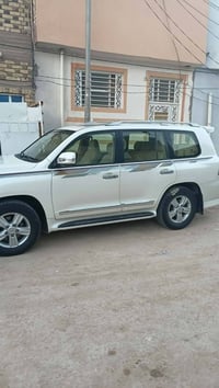 لاندكروز موديل 2012 مكفوله كفاله عامه  محرك كير  سياره جديده سياره نوع...