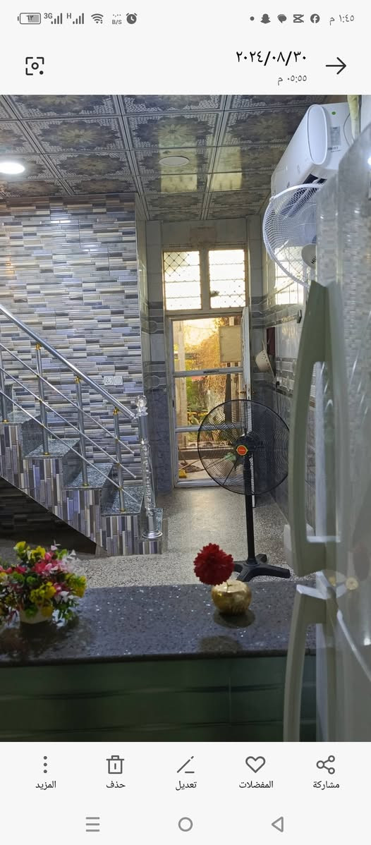 سلام عليكم بيت للبيع حي النداء المنطقه بل 50الف  قريب جمله ريحانه المصطفي الركن شارع60.اوتنزل 3ساحه عل يسره البيت  التفاصيل البيت بسمي طابقين عل ساحه الوجهه 6انص مربع غرفتين وصاله الغرف بيهن اسويته الفوك اوجوه استقبال اوصاله اومطبغ حار اوبارد بناء.درجه اوله  المساحه٦٥متر .........السعر 72.مع المجال  الاتصال عل واتساب او رقم ***********
