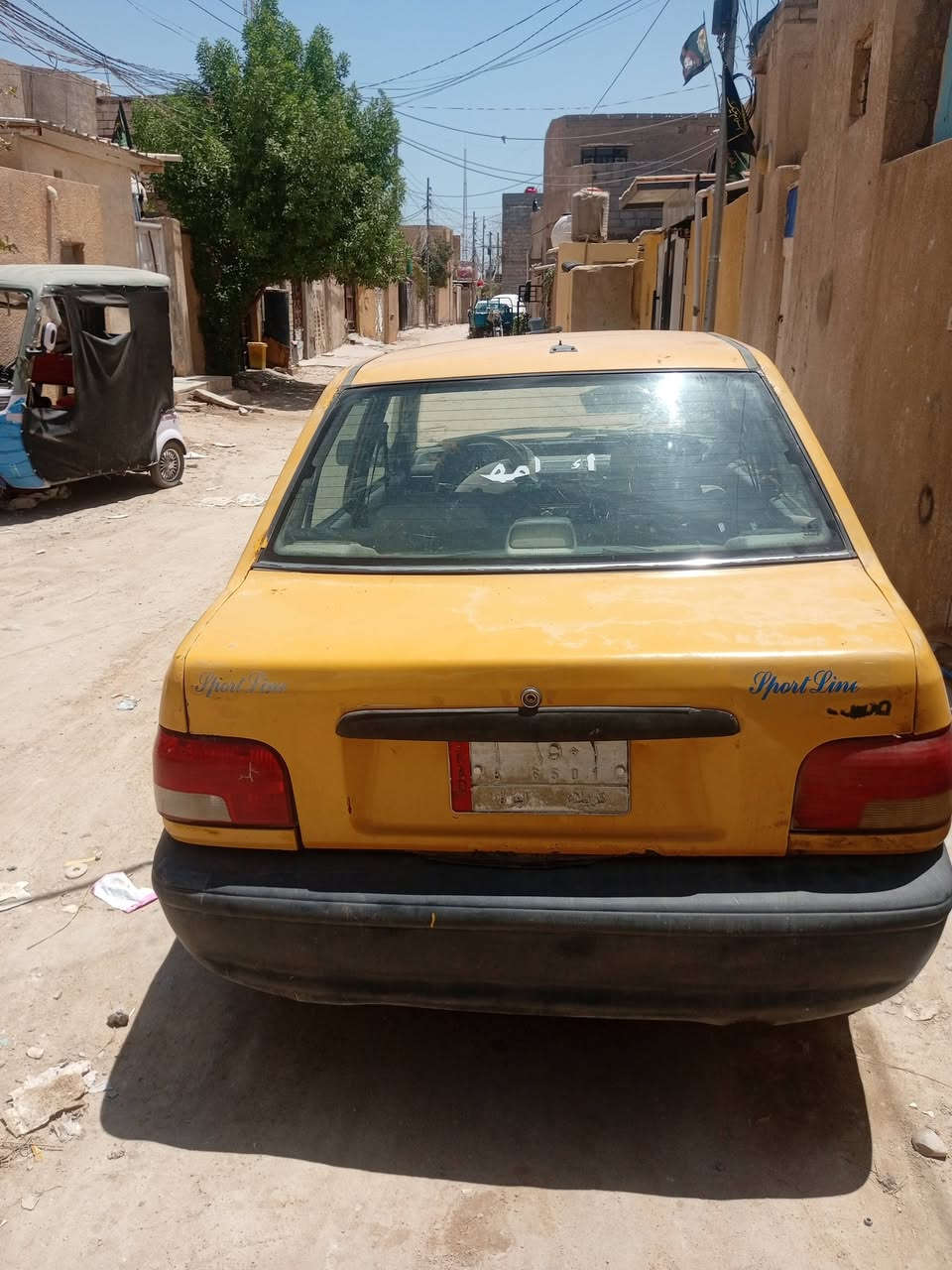 سلام عليكم سايبه مديل 11رعيه موجود ويريد تحويل حداديه نص عمر شواصي يرادلهن تعمير الكهربايات بيهن نقص والسياره شغاله مابيه شي سعره ١٢ورقه وبيه مجال حك الجيه ***********
