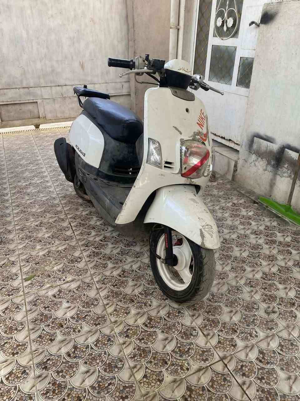 للبيع بوليس كابريتر مكينه ٤٩ خرسه لاصوت ولابخار كفرات ختم واحد داخل وخارج كهربايات كلهه شغاله مابيهه نقص لو برغي وين ميعجبك شغل وطلع السعر ٤٥٠ مكاني بعقوبه اتصل ودلل  ‏‪***********‬‏
