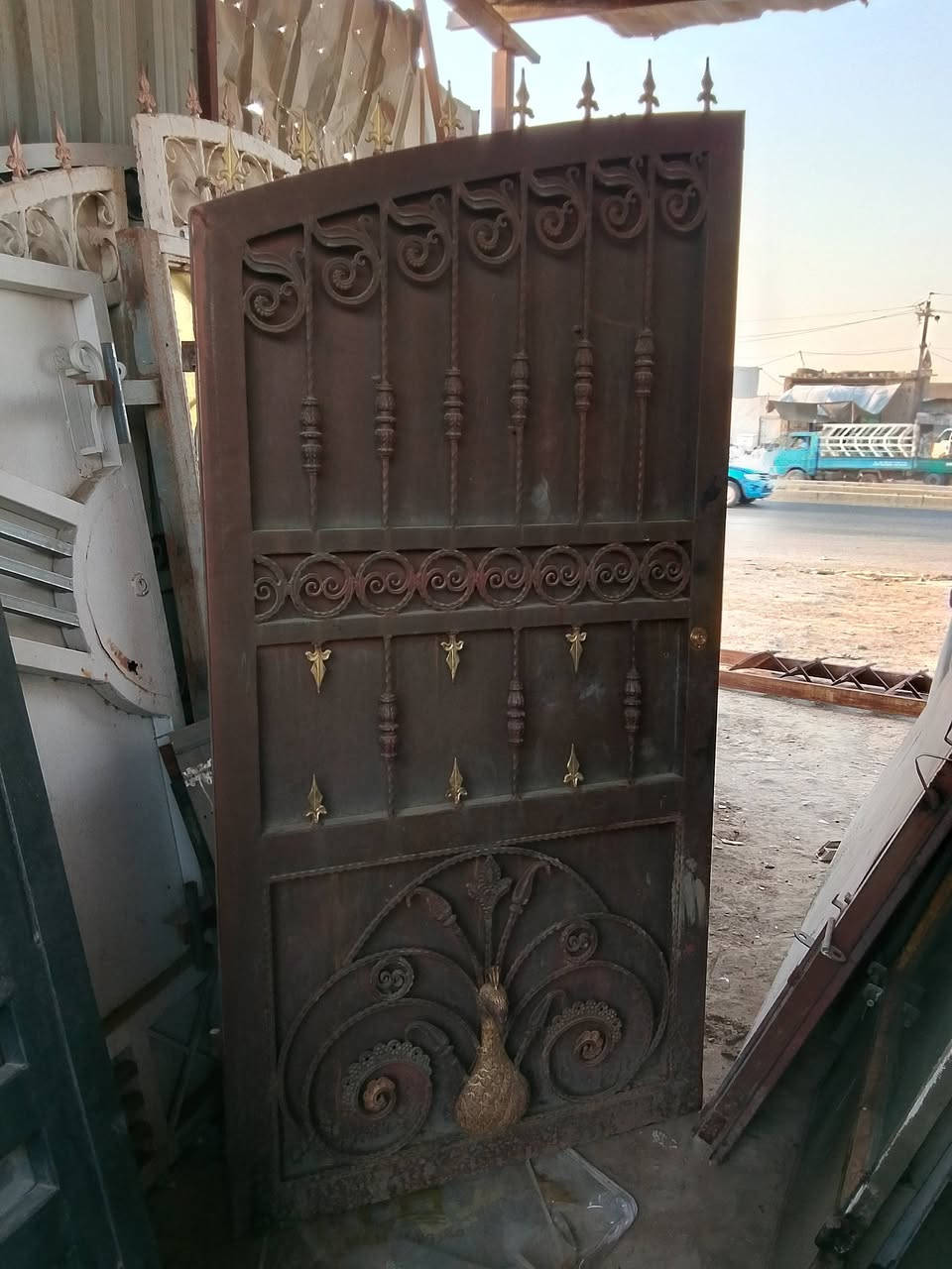 باب سلايت للبيع مكاني بغداد عرض 3 وارتفاع 2 للستفسار ***********
