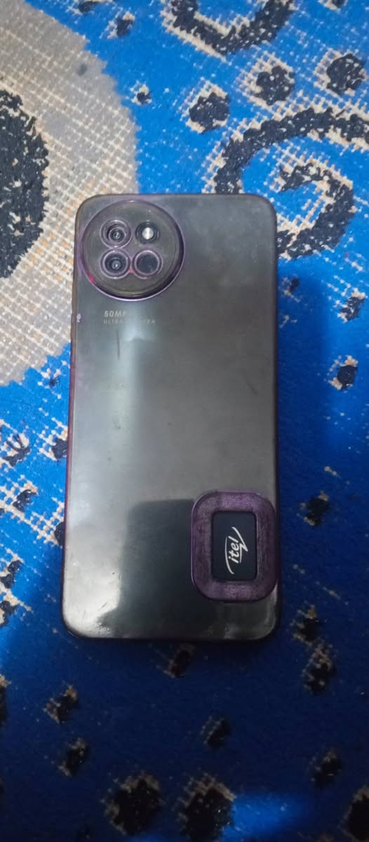 سلام عليكم جهاز اللبيع S23 ذاكرة 128 سعر 100 وبي مجال استفسار ***********
