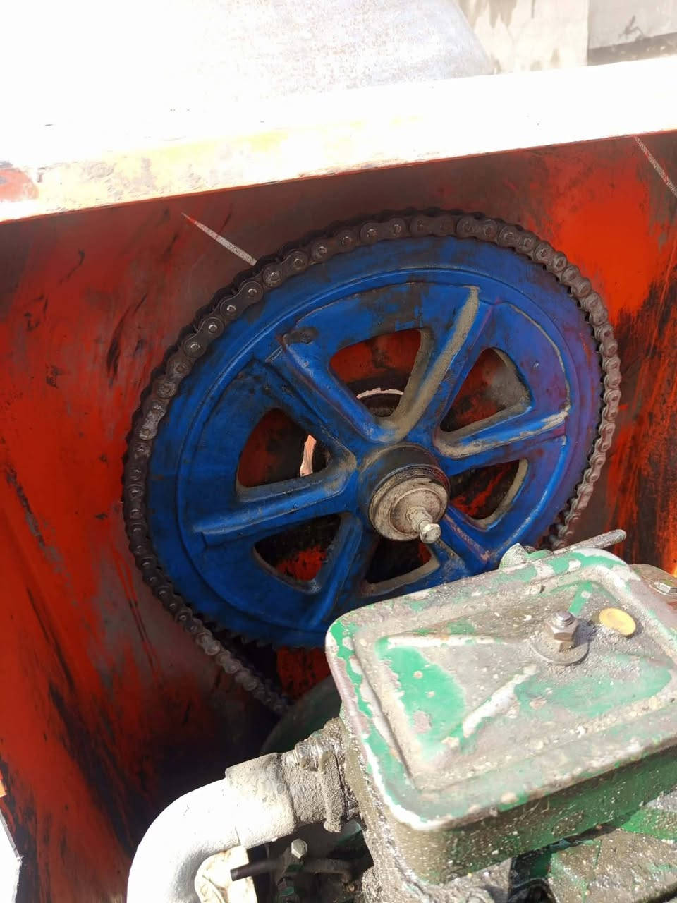 للبيع خباطه جاهزة من كلشي 
***********مكلف بالنشر
