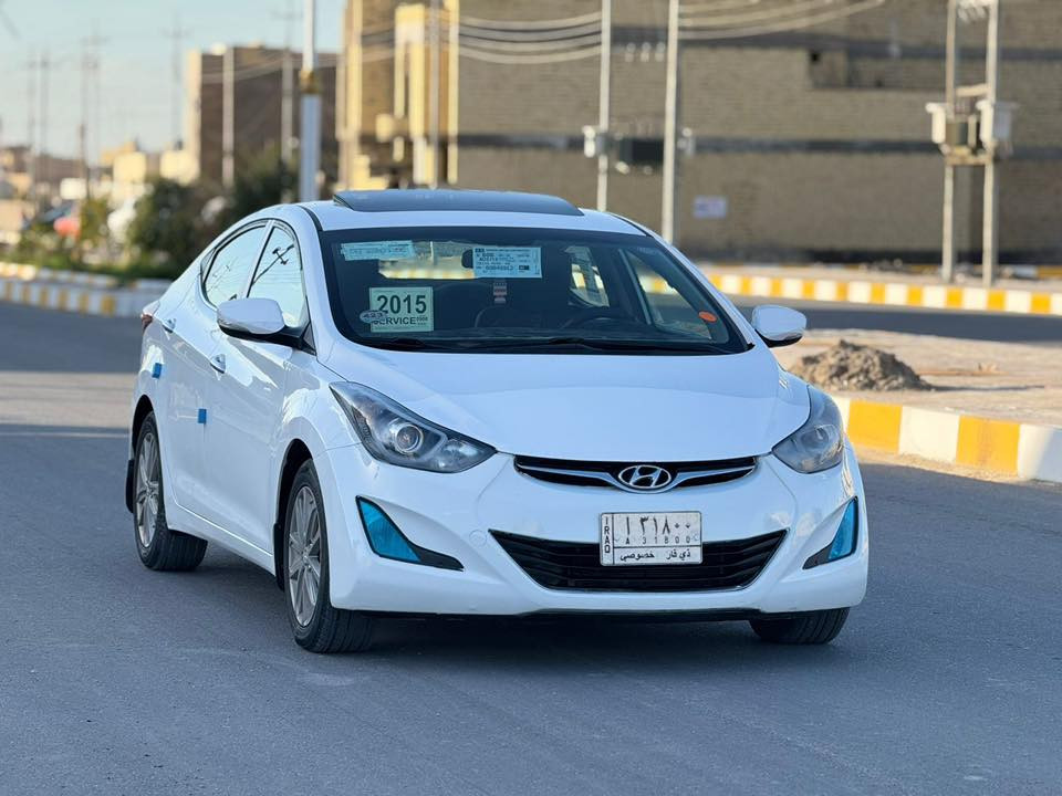 يا الله سلام عليكم انتره وارد خليجي موديل 2015حرهً تحويل ثاني يوم بسمنه بيها باب تبديل وبيها رشات صبغ بدون دواخل موصفات سياره فول 1ع1
فتحه 
شاير بل مري 
تبريد قطعتين 
شاشه كبيره 
بعد بيها موصفات حلوه سياره مكان سياره ناصريه 
شموخ سعر ب110وبيها مجال رقم ***********
