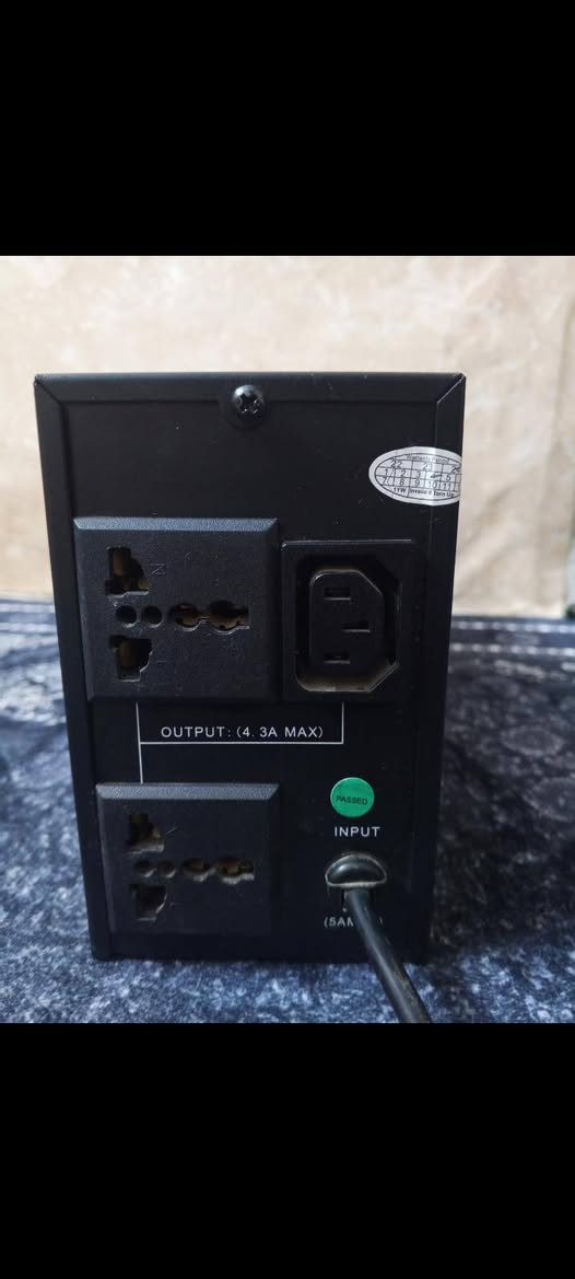 اكسبوكس ون اس نص تيرا و UPS 850
اكسبوكس ون اس نص تيرا مفتوح لغرض التنضيف ومنفذ الاقراص لايعمل فقط والجهاز نظيف مع يد الجهاز الاصليه يوجد بها درفت

UPS من شركة TIGERبسعة 850 
يشغل الاكسبوكس لمدة 10 دقايق بدون شاشة 
مع بعض السعر 120 فقط شامل التوصيل
UPS فقط  25 الف
الاكسبوكس 95 الف فقط غير شامل التوصيل

للاستفسار واتساب ***********
