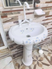 مكان للبيع • الشطره