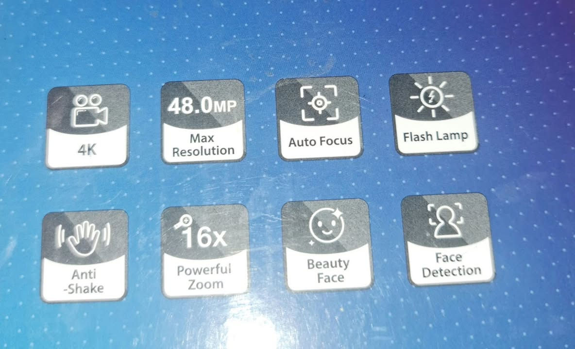 طلعتلي هاي الكاميرا بحاويه الامزون 
الي مهتم بالموضوع انطيهيا 
للي يكتب انسب سعر


**إذا كنت صاحب هذا الإعلان وتريد حذفه لأي سبب، رجاءا أرسل رسالة إلى الدعم الفني**