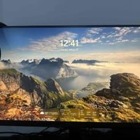 شاشة ٢٧ • دقة 2K • ١٨٠ هرتز