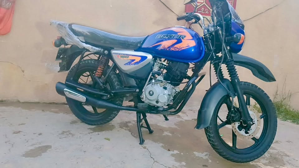 سلام عليكم دراجه بوكسر جبلي الموديل 2023  رقم وسنويه الدراجه مكفوله المكينه مكفوله عله ايدي العنوان بغداد الحسينيه المعامل رقمي ***********
