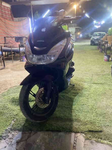 سلام عليكم حبايب بيسي اكس جيل ثاني شرط ياباني دراجه نضيفه ومكفوله من كلشي أكفلك مكينه ونضافه سعرها واحد 500 وبيها مجال بسيط مكاني بغداد *********** وبالعافيه الي تصير من نصيبه 💕.
