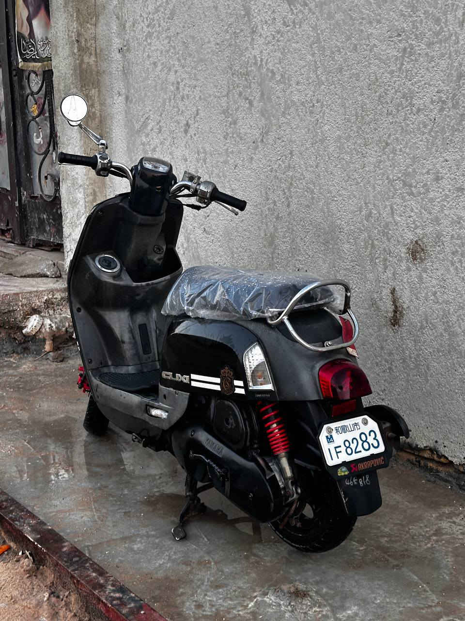 السلام عليكم بوليس كابريته للبيع دراجه كفاله عامه برغي مامفتوح بيه صاله شهر ونص  من رمبه ختم واحد شرط بنجر مامسوي بيه سعر الاتصال على الرقم ***********
