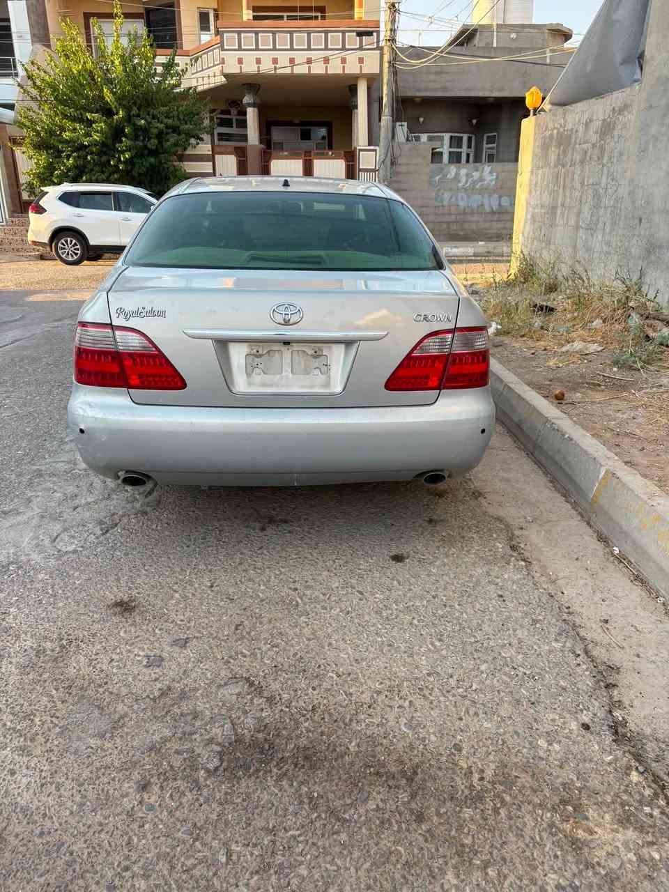٢٠٠٧براوه چوار دوكمه مةكينه بجوك كيري كةوره ساج مةلةكي تةبريد ساردو كةرم بةشةرت تةقةو رةقة بةشةرت يةك كةفةري لاي سايةقي كوراوه 
شوين كةلار
نرخ ٤١ كلا بو معامةلة تةلةفون مةكة 
***********
