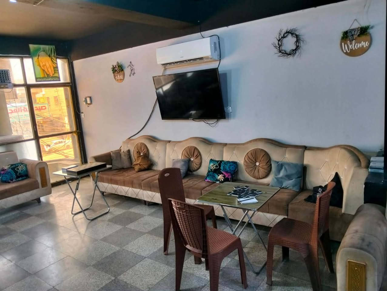 كوفي جديد اغراض كامله اربعين مقعد اربيعن نرگيله سبالات ثنين توست انفينتر مبردات اربع شاشات مجمدات وعارضه وكله جديد السعر ٩ ملايين وبيه مجال العنوان حسينيه الراشديه شارع المكاتب مقابيل السوك الزغير تواصل خاص


**إذا كنت صاحب هذا الإعلان وتريد حذفه لأي سبب، رجاءا أرسل رسالة إلى الدعم الفني**