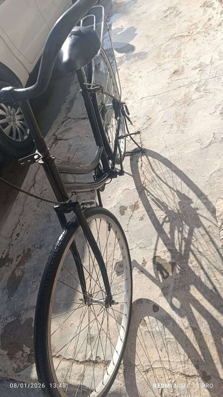 السلام عليكم باسكل مصبوغ تعميره جديد ماعوزه اي شي جمالغات وياه مديل ختم سعره 50بي  شراي بي خير ويدلل مكاني شطره حولي رقمي ***********واتساب
