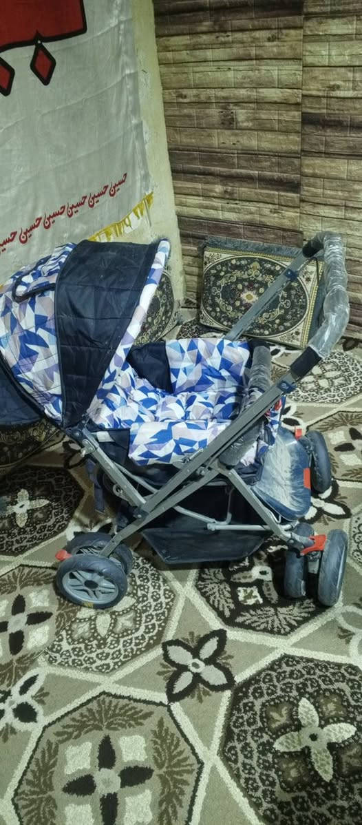 عدي 3جرابي لبيع بحاله جيده سعر الجربايه 50 الف
كاملات هنه ومنادرهن 
وهاي العربانه سعره 56 الف مومستعمله بعده جديده
عنوانه بصره زبير ***********
اكدر حته اوصلهن الكم لبيت متوفر فيس وساب
