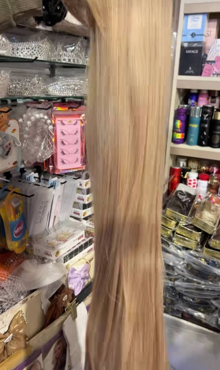 باروكه نفس الي بصوره طولهه متر وربع ب30 الف جديده بالجيس جبتهه ومالبستهه ابد متوفر توصيل


**إذا كنت صاحب هذا الإعلان وتريد حذفه لأي سبب، رجاءا أرسل رسالة إلى الدعم الفني**