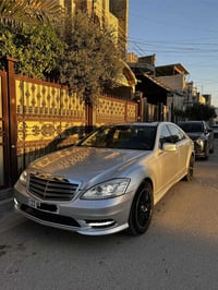 من رخصه الادمن (للمراوس فقط)  مارسدس 2008   S550 فول مواصفات   السياره...