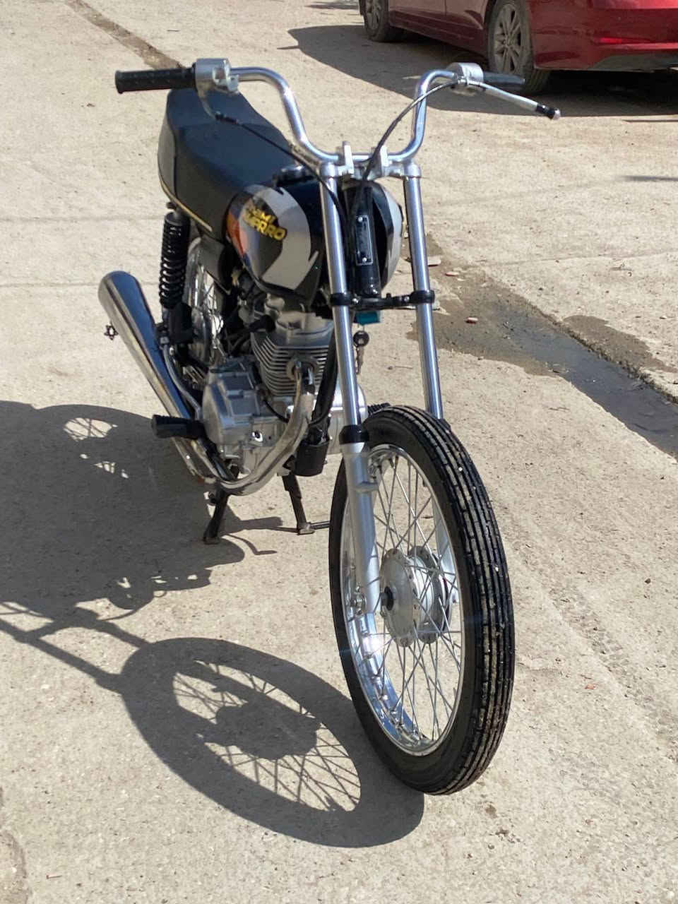 سلام عليكم نامه للبيع مديل ٢٥شاصي سكنر اروقه كامله دراجه مكينه نامه اصلي شلامجه  لمكينه تفيلس ما مفيلسه وخير من لله سعرها ٧٧٥وبيها. مجال لطيبين شراي يجي خاص مكاني ناصريه مركز.. رقمي ***********
