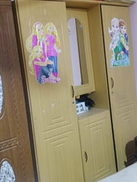 غرفة نوم مع كنتور اضافي نضيفه جدا ٠٧٧٢٥٣٧٣٠٣٣