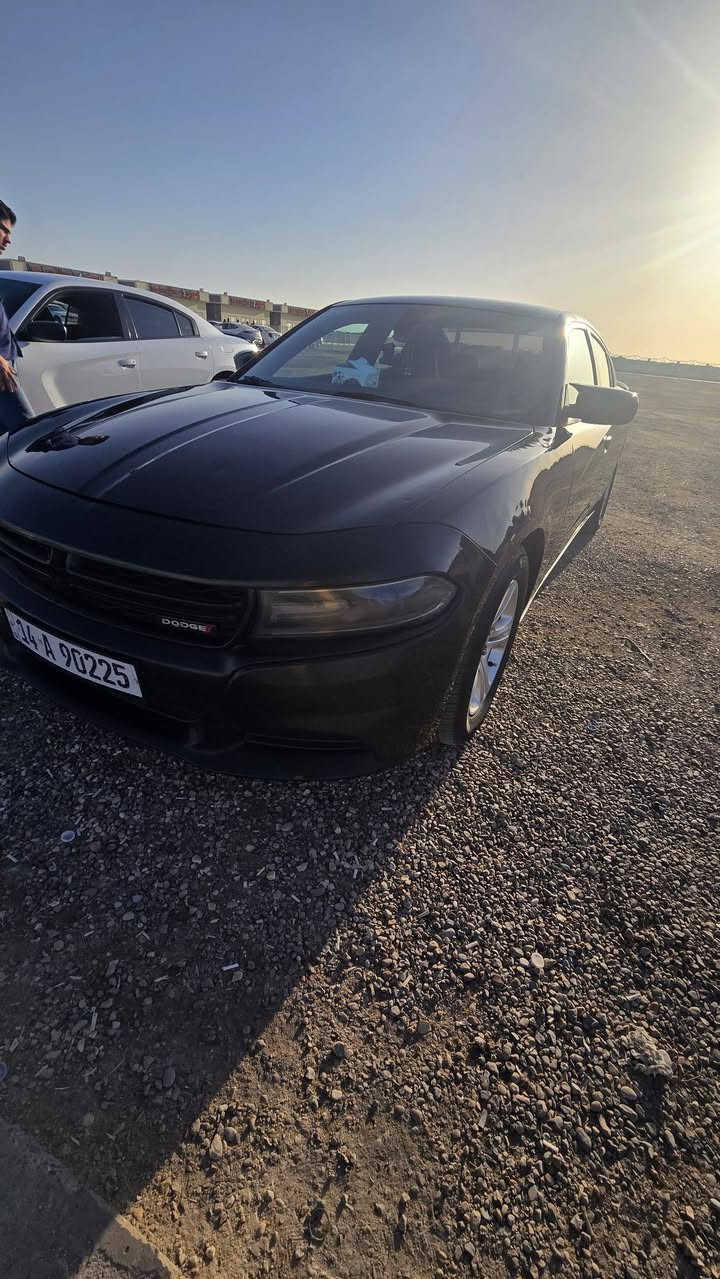 للبيع جارجر مديل ١٦
تو ويل حدثها بالعراق جاملغ وبنيد تبديل وتصليح باللغد جهة السائق 
رقم بصره بأسمي السعر ١٦٠ وبيها مجال 
مكاني البصره هاتف ***********
