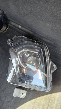 لايت بلايزر مال موديل ٢٥ اصلي تفصيخ جهة السايق قيم واخذ بما يرضي الله ...