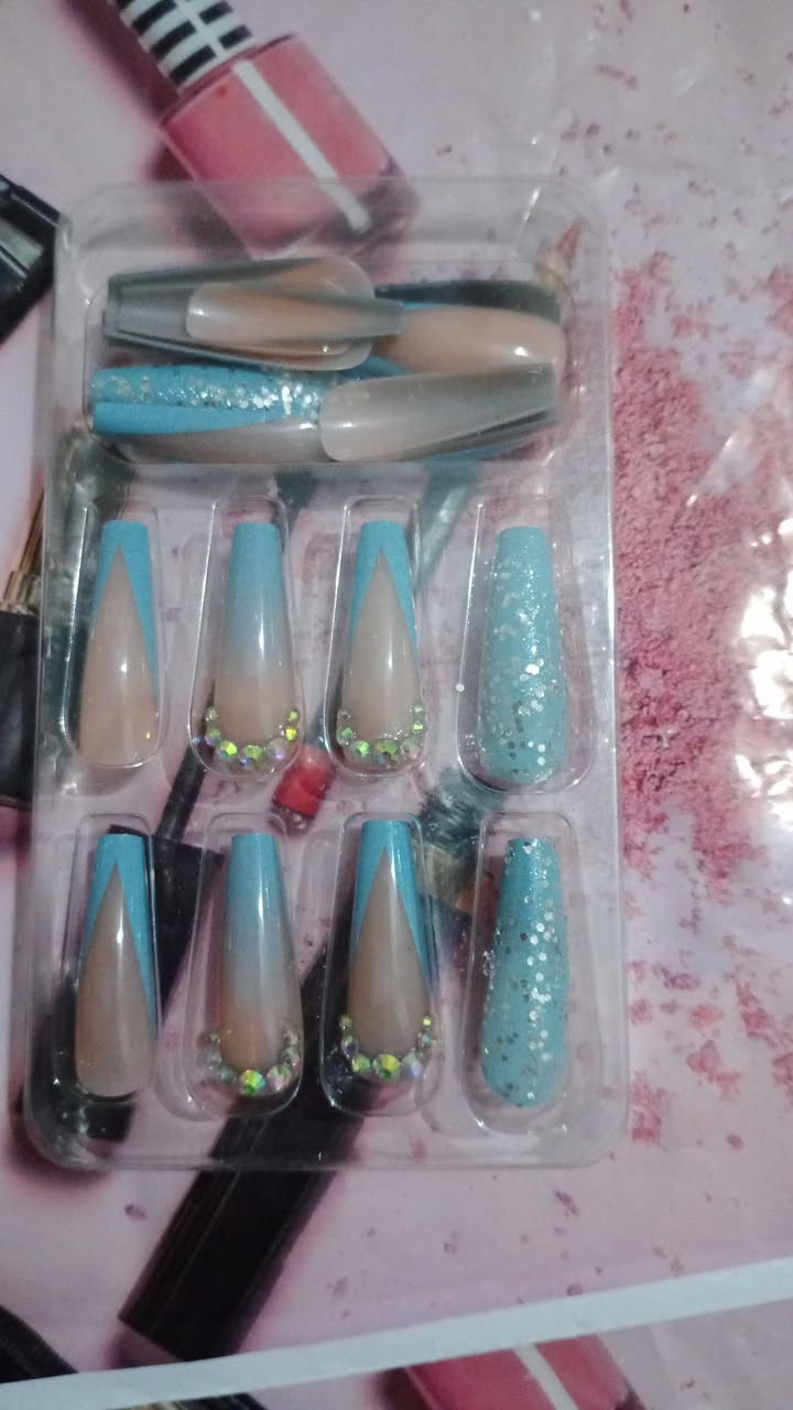 هلو بنات اني فاتحه مشروع جديد والله اسعار مناسبه موجود توصيل جميع محافظات العراق


**إذا كنت صاحب هذا الإعلان وتريد حذفه لأي سبب، رجاءا أرسل رسالة إلى الدعم الفني**