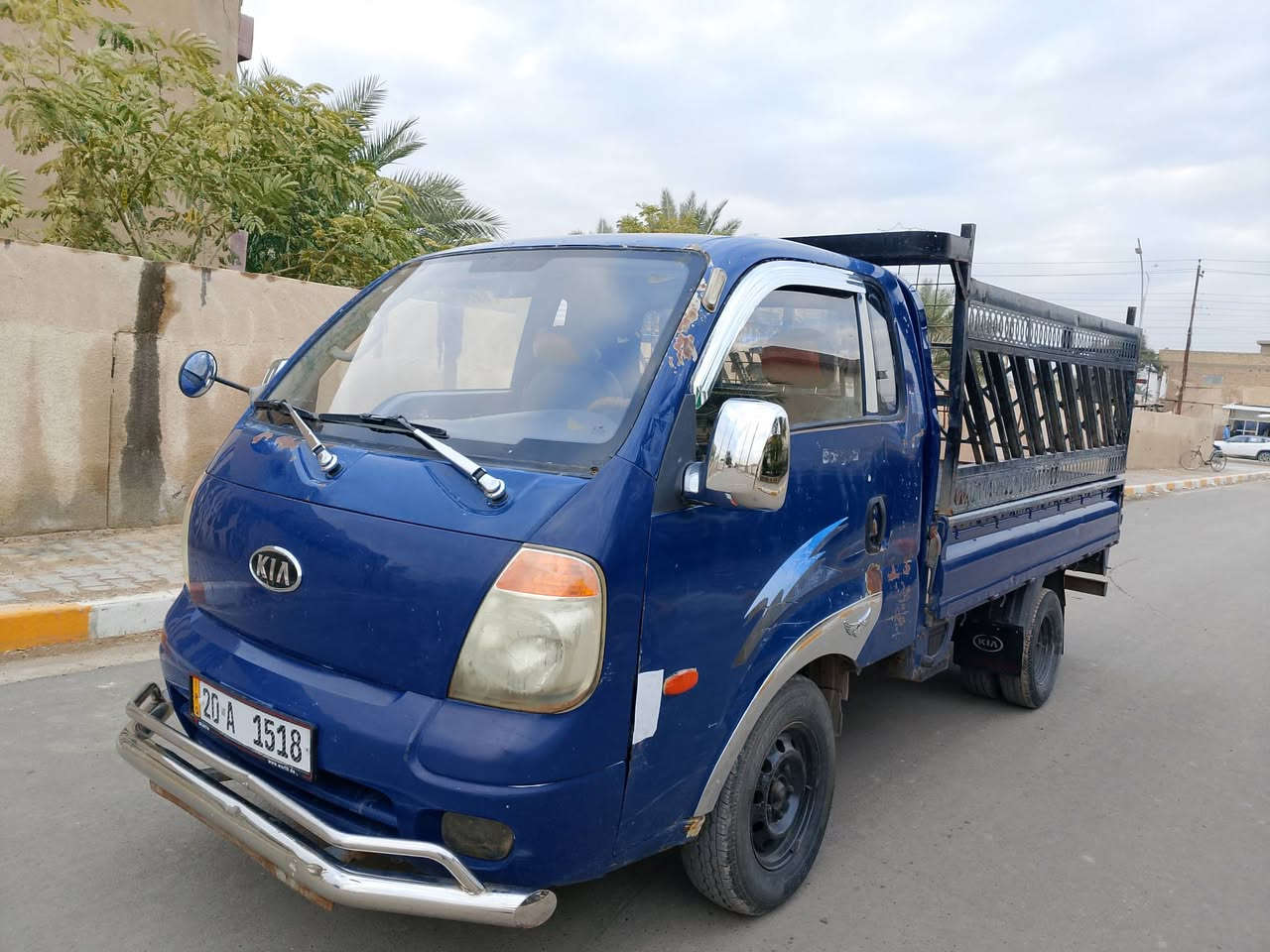 للبيع كيا موديل 2008 رقم ديالي محرك الفين وسبعميه جديدة كير اكسن شواصي مكفولات سيارة خير من الله عنوان بغداد الطارميه *********** سيارة مكفول من كلشي
