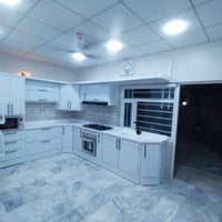 كاونترات • درجة أولى • حسب المتر