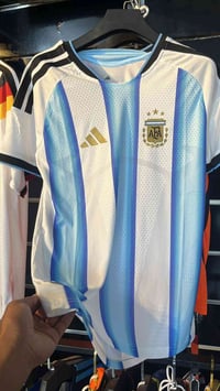 سعر. درزن 150 الف 07770654318 نسخه. لاعب