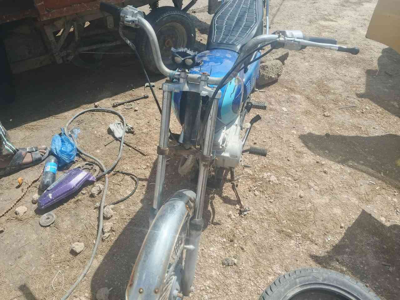 دراجه للبيع سعرها 450 وبيها مجال بسيط للشراي يدك على هذا الرقم***********
