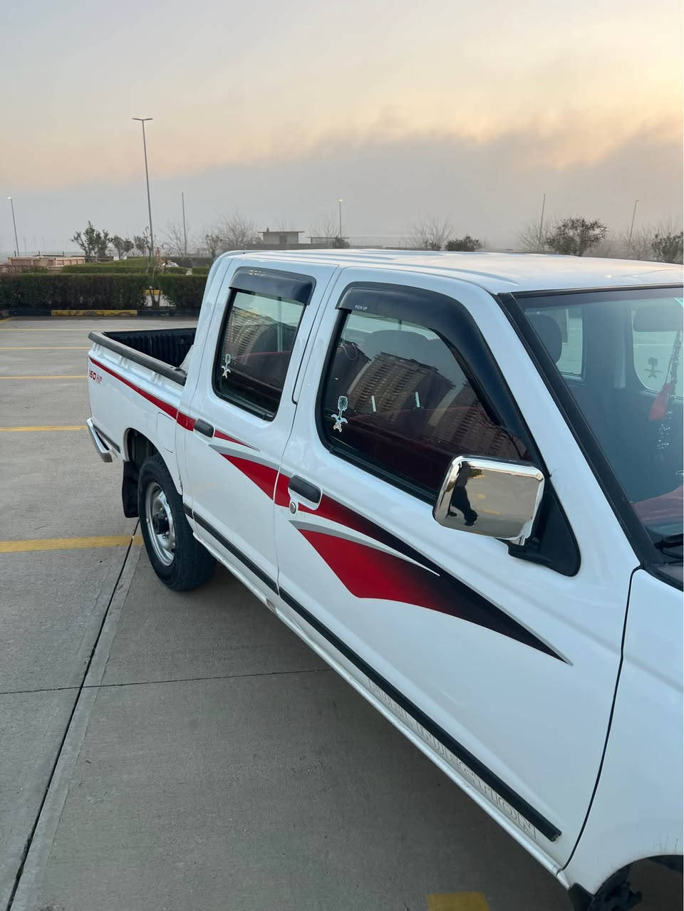 سلاوتان لیبیت هاوریان. نیسان پیکاپ ٢٠١٣. ناو سور تایەی تازە سەنەوی تازە گیرو مەکینەو. تەبریت بەشەرت
٤ پارچەو نیوی بۆیاخە.  بی وەرگەران  بیشان 
*********** السليمانية, العراق
