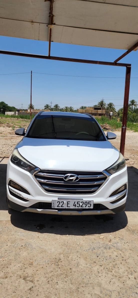 سلام عليكم هونداي توسان موديل 2018 خليجي صبغ قطعتين فقط محرك 2000 دوش مواصفات تحكم ستيرن جهتين ويل كب تبريد قطعتين شاشه كامره خلفيه حساسات امامي خلفي مري شفط تحديد مسار نضام ECO تقليل وقود ⛽️ نضام سبورت سياره جديده وجاهزه كير محرك تبريد كله شرط جديد ومكفول حداديه جديده " رقم اربيل بسمي تحويل مباشر 

السعر جدا مناسب 
***********
