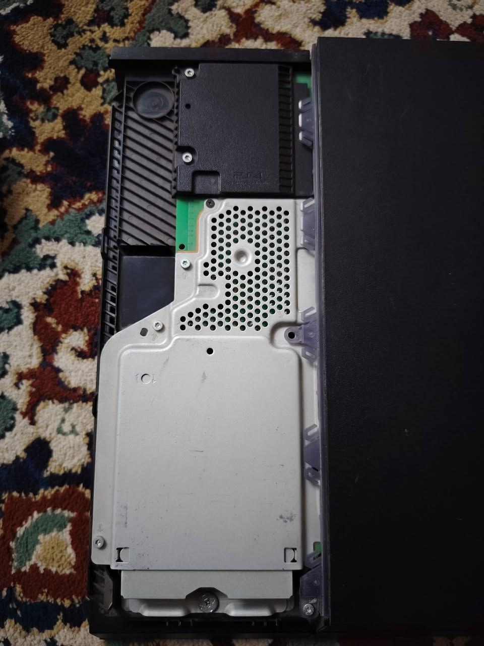 بلي فور فات للبيع
ويا اربع يدات جدد
ويا اقرص
1 فيفا 26 عربيه
2 ذه كرو 2 عربيه
3 جراند 5
ويا يوبي اس 850 فولت بيها مشكله الدكمه الخلفيه بس ما مئثره شغال صارلي سبوع من بدلتلا بطاريات كدامكم كلشي موضح نضيف حيل الجهاز ويا حساب شغال َكفول على كفالتي شرط السعر 300 قفل التواصل *********** بي واتساب الشراري يراسلني
