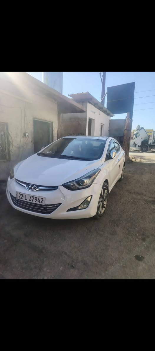 النترا 2014 مواصفات فول GLS معروفه
رقم اربيل 
بطاقه بانزين موجود 
ماشي 128 km 
سياره مال بيت مابيها اي نقص 
(بيها نص جامرلغ صبغ وقبغ جنطه تبديل بلادي شركه نفس الون) 
🎯ملاحضه سقف بيها كارت بالغسل كامت صبغ تقريبا 5 cm 
محرك قبغ مفتوح بس شرط لا صرف ولا بخار
گير شرط 
4 تايرات جديد قبل اسبوع شادهن 
مكاني كركوك 
سعر 128$ وبيها مجال للطيبين 
☎*********** كركوك, العراق
